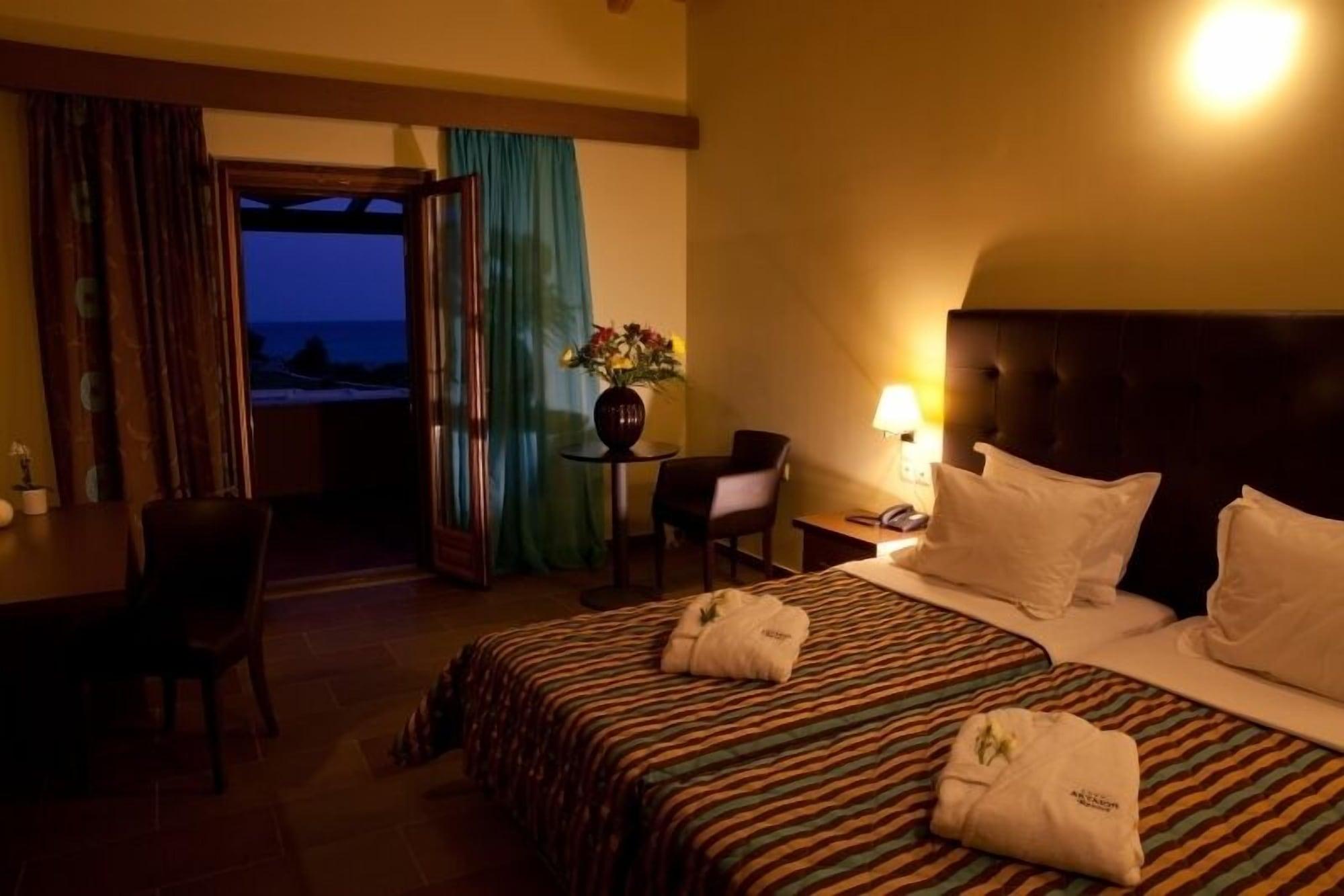 Aktaion Resort Gythio Exterior photo